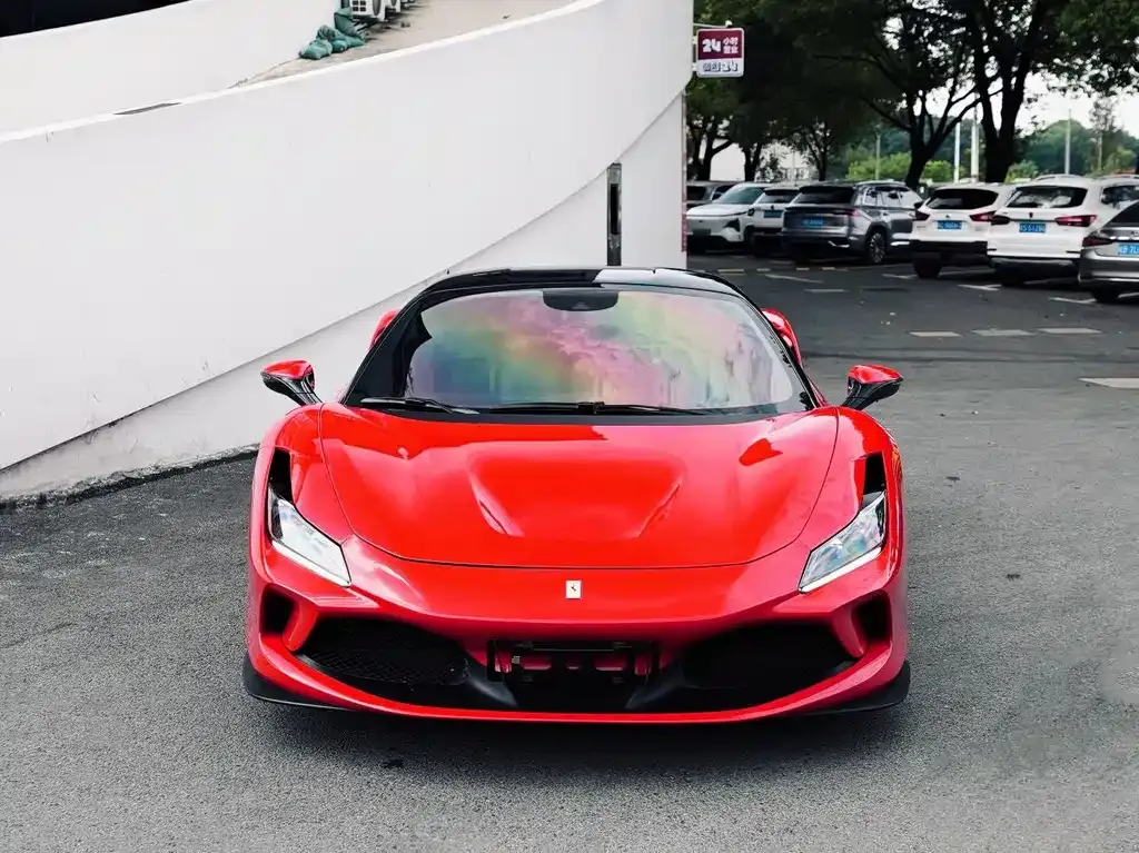 Ferrari F8 — фото 9