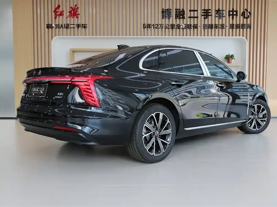 Hongqi H5 PHEV — фото 2