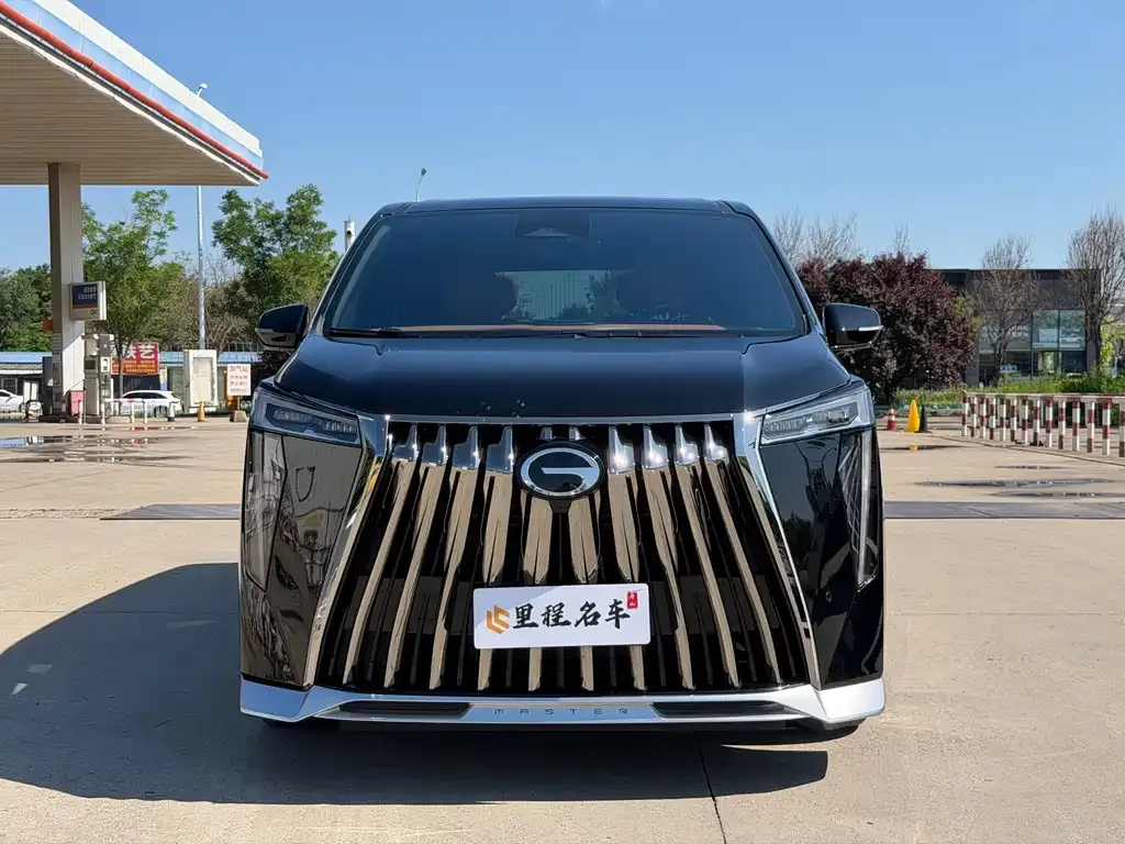 GAC Motor Trumpchi M8 — фото 2