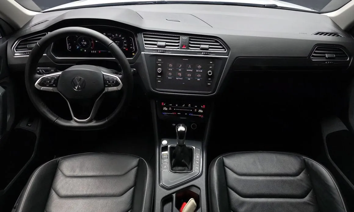 Volkswagen Tiguan 2021 из KR, фото 8