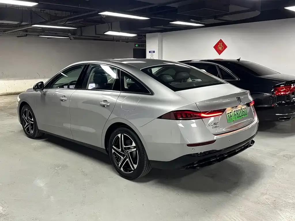 Roewe D7 2023 из CN, фото 8