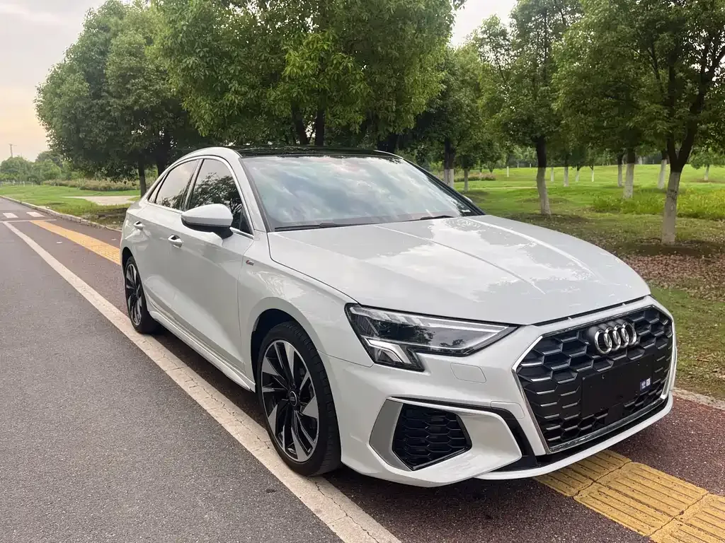 Audi A3 — фото 2