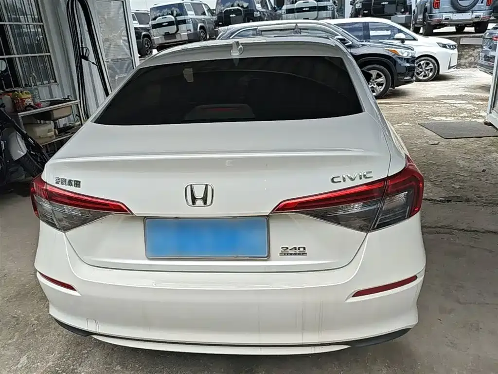 Honda Civic — фото 4