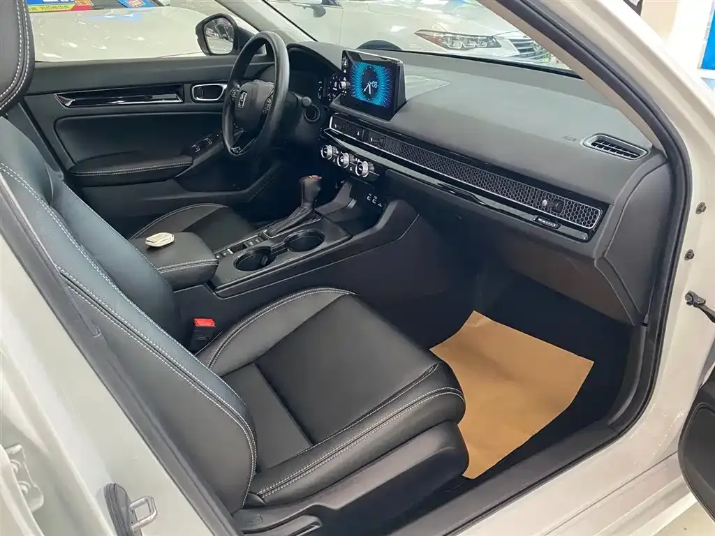 Honda Civic — фото 6