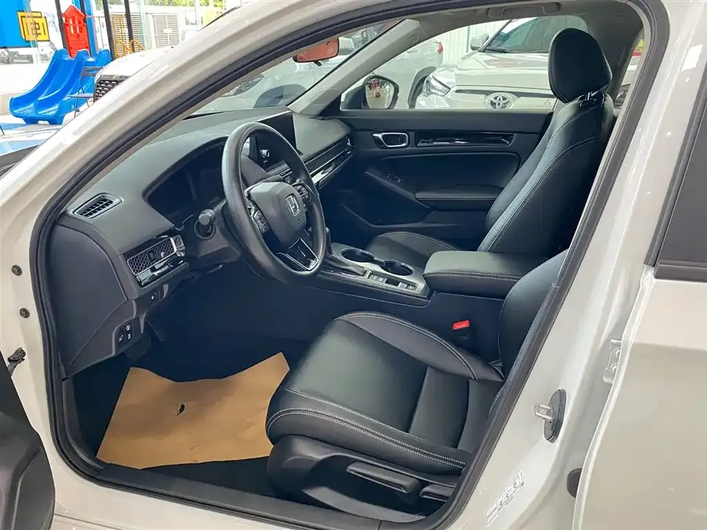 Honda Civic — фото 7