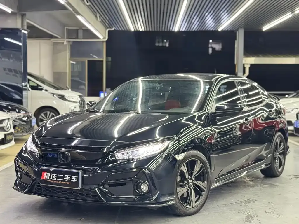 Honda Civic — фото 1