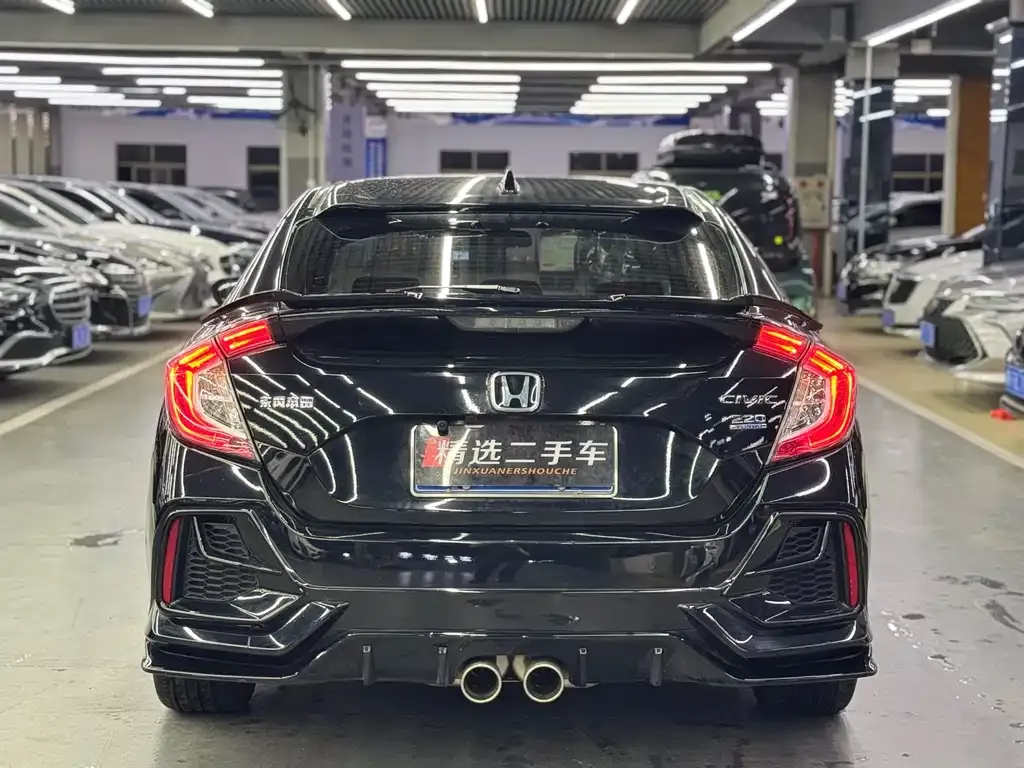 Honda Civic — фото 2