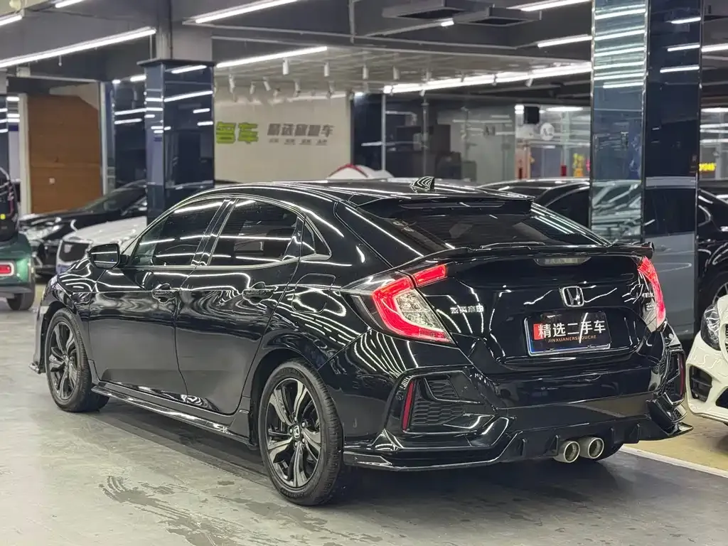 Honda Civic — фото 7
