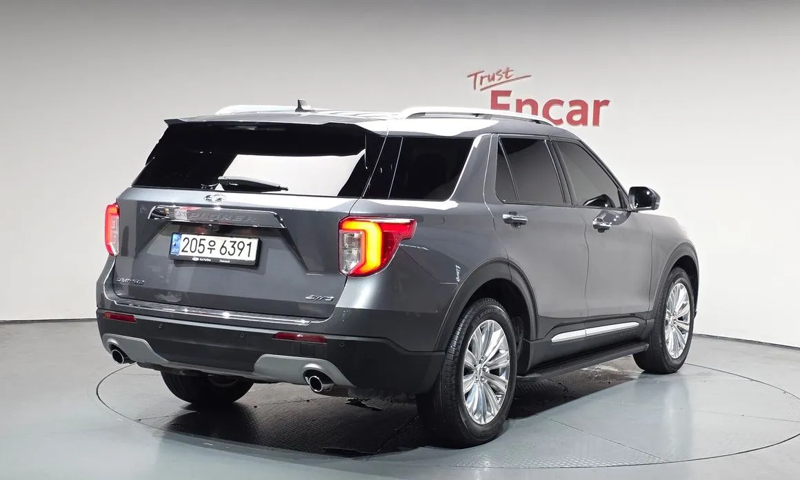 Ford Explorer 2022 из KR, фото 9
