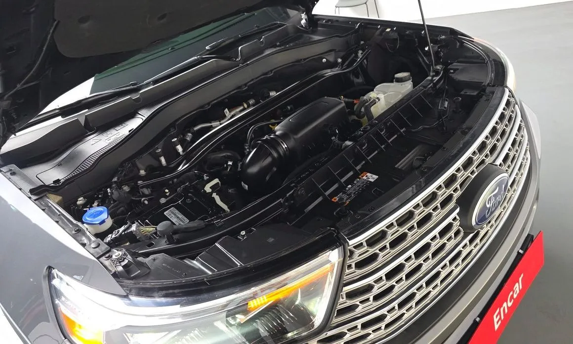Ford Explorer 2022 из KR, фото 8