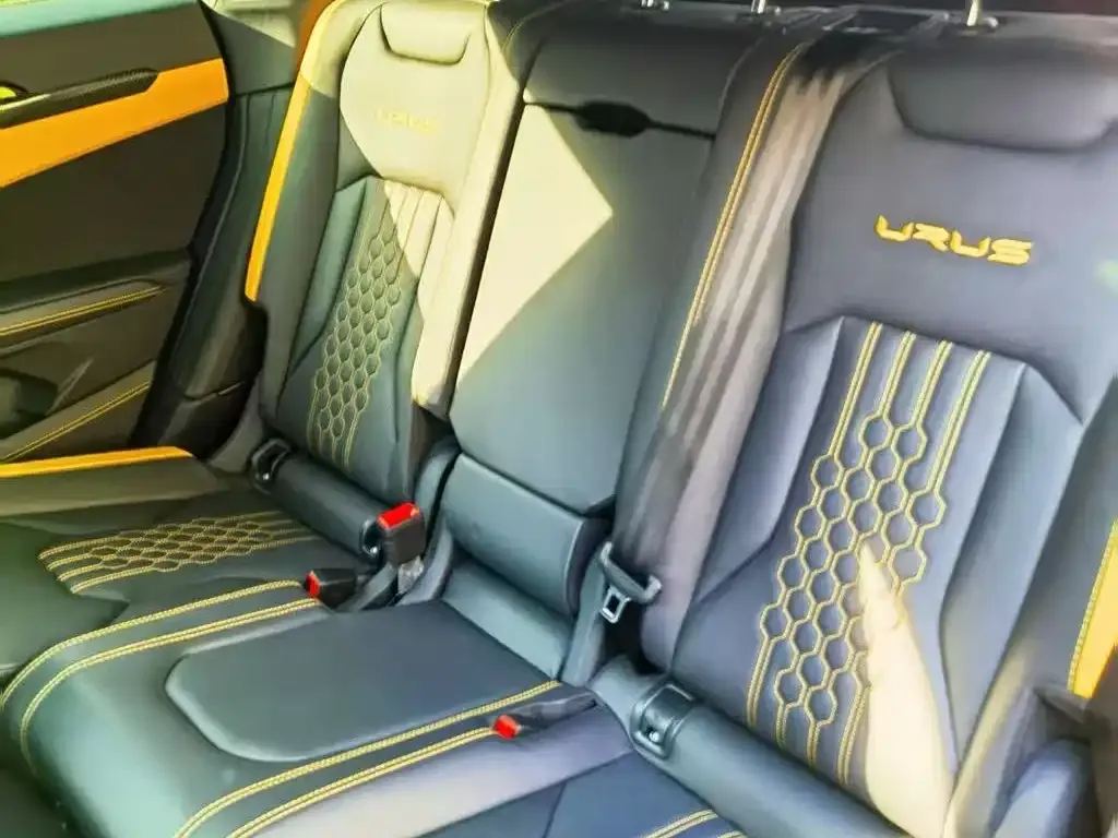 Lamborghini Urus — фото 5