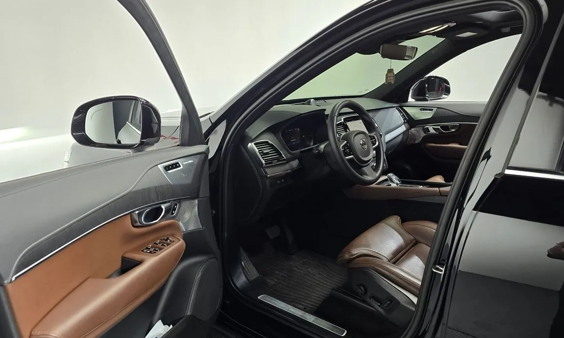 Volvo XC90 2023 из KR, фото 9