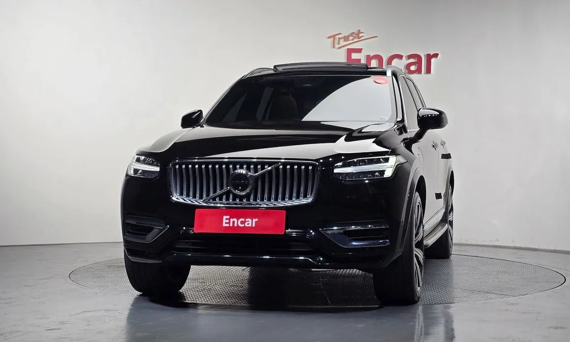 Volvo XC90 2023 из KR, фото 2