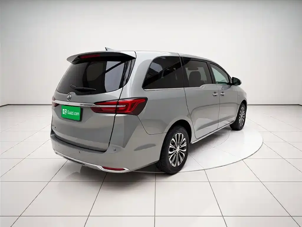 Buick GL8 2022 из CN, фото 2