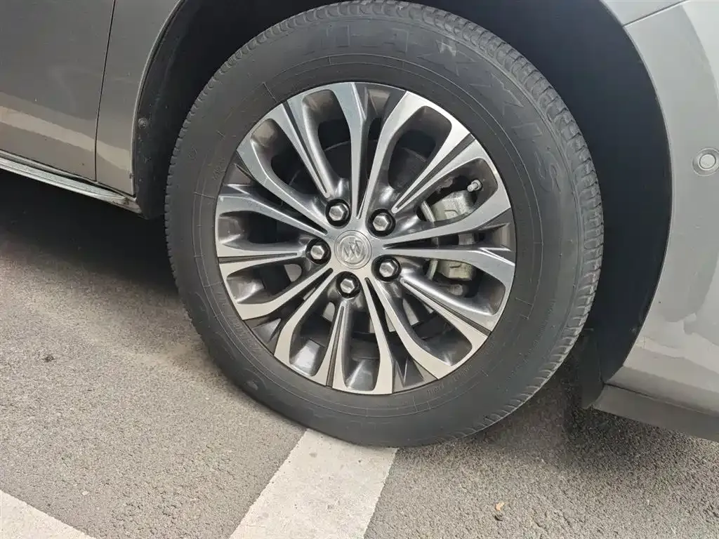 Buick GL8 2022 из CN, фото 8
