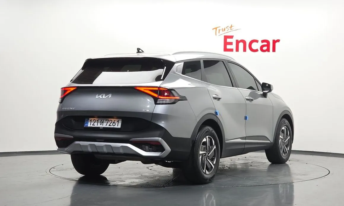 Kia Sportage — фото 10