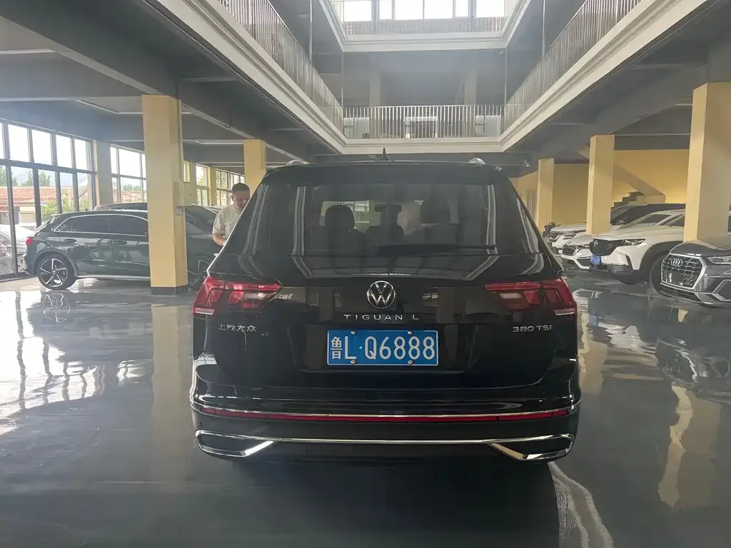 Volkswagen Tiguan L 2022 из CN, фото 9