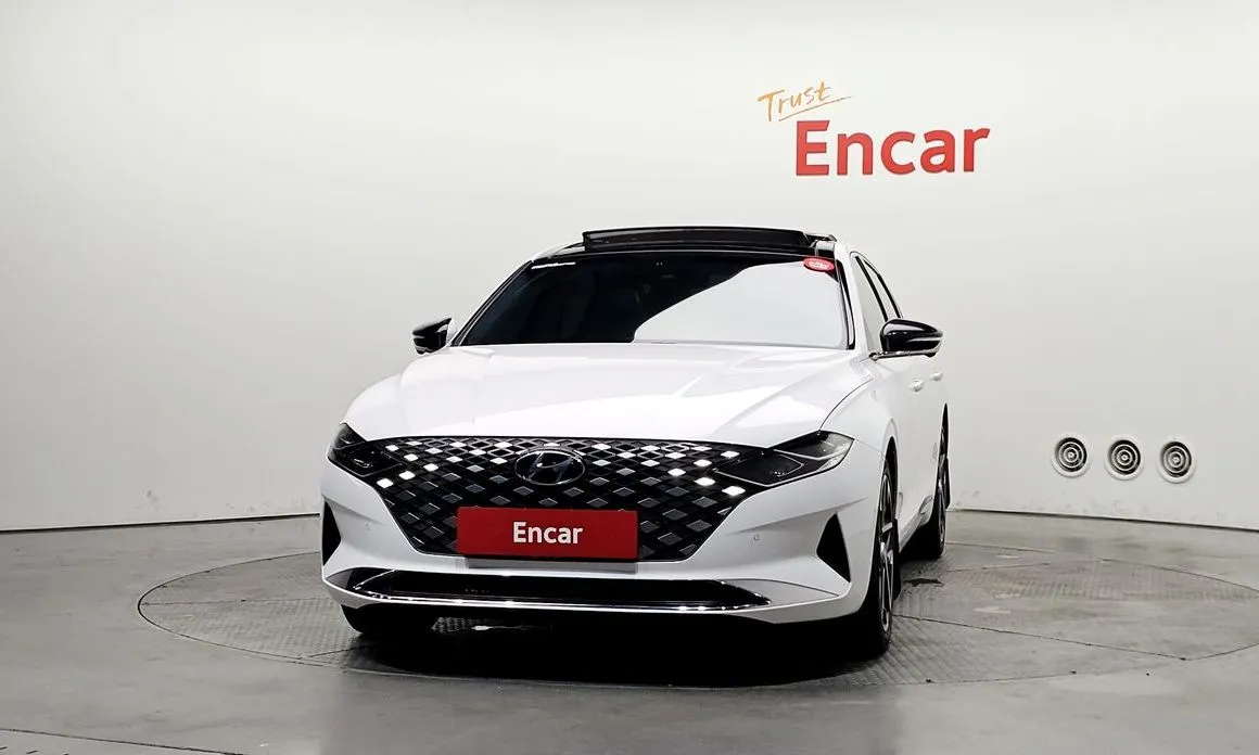 Hyundai Grandeur 2023 из KR, фото 2