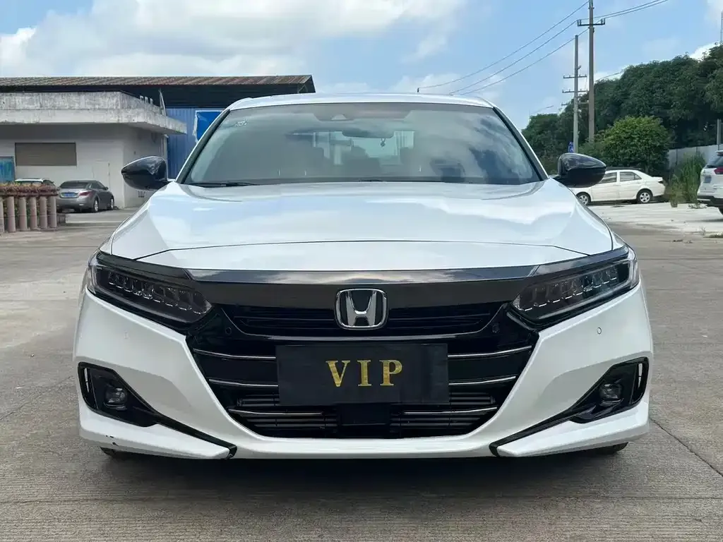 Honda Accord — фото 3