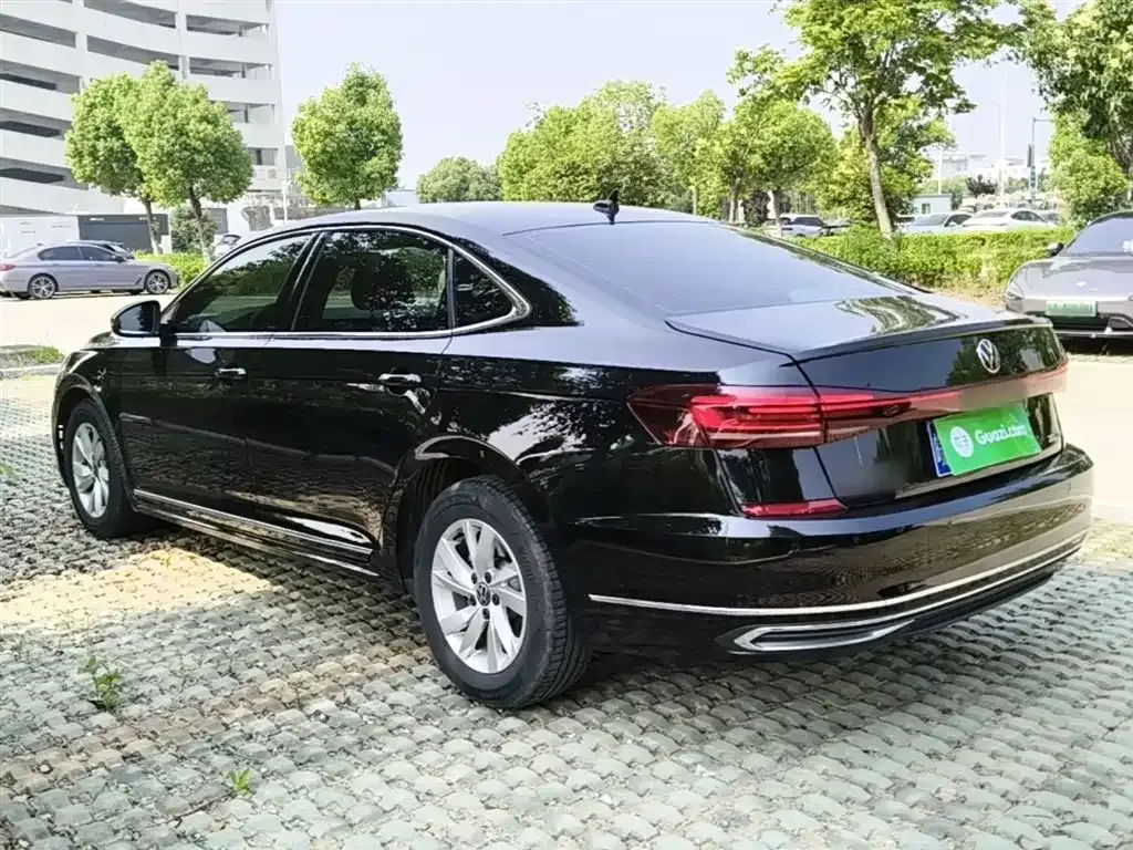 Volkswagen Passat 2024 из CN, фото 9