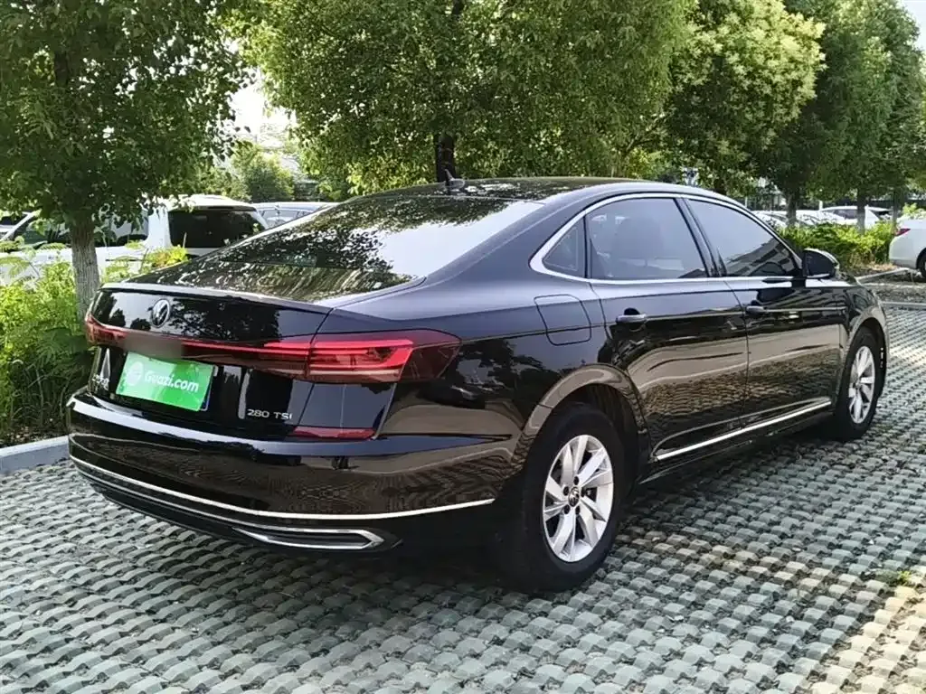 Volkswagen Passat 2024 из CN, фото 3
