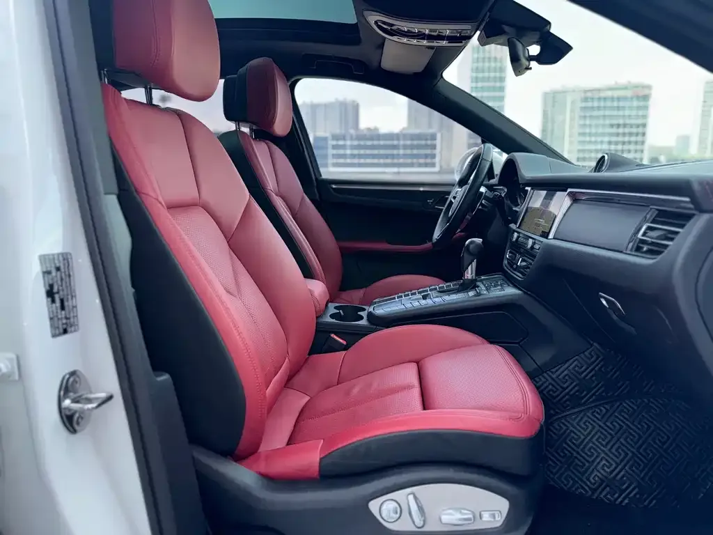 Porsche Macan 2021 из CN, фото 10
