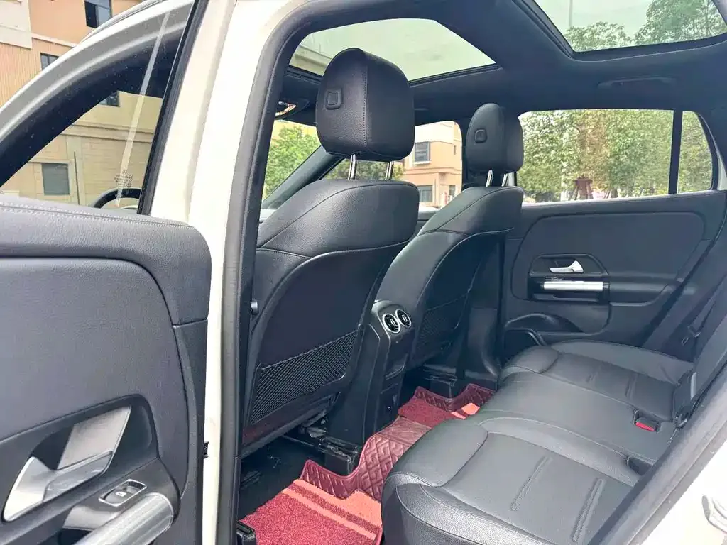 Mercedes-Benz GLA — фото 2