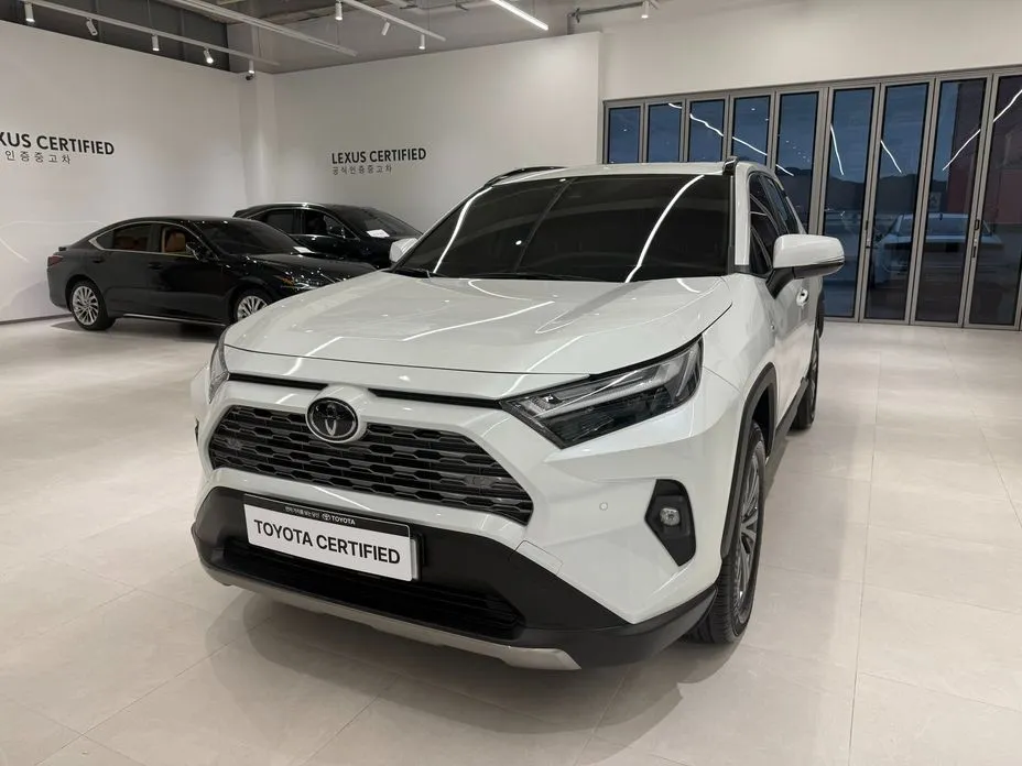 Toyota RAV4 2025 из KR, фото 1