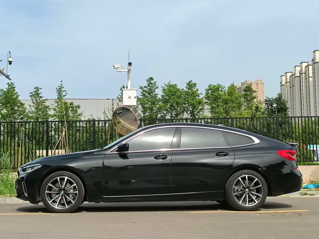 BMW 6 Series GT 2023 из CN, фото 3