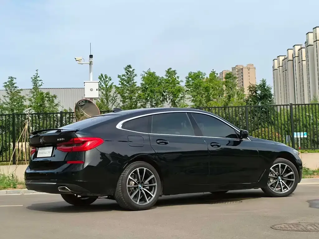 BMW 6 Series GT 2023 из CN, фото 5