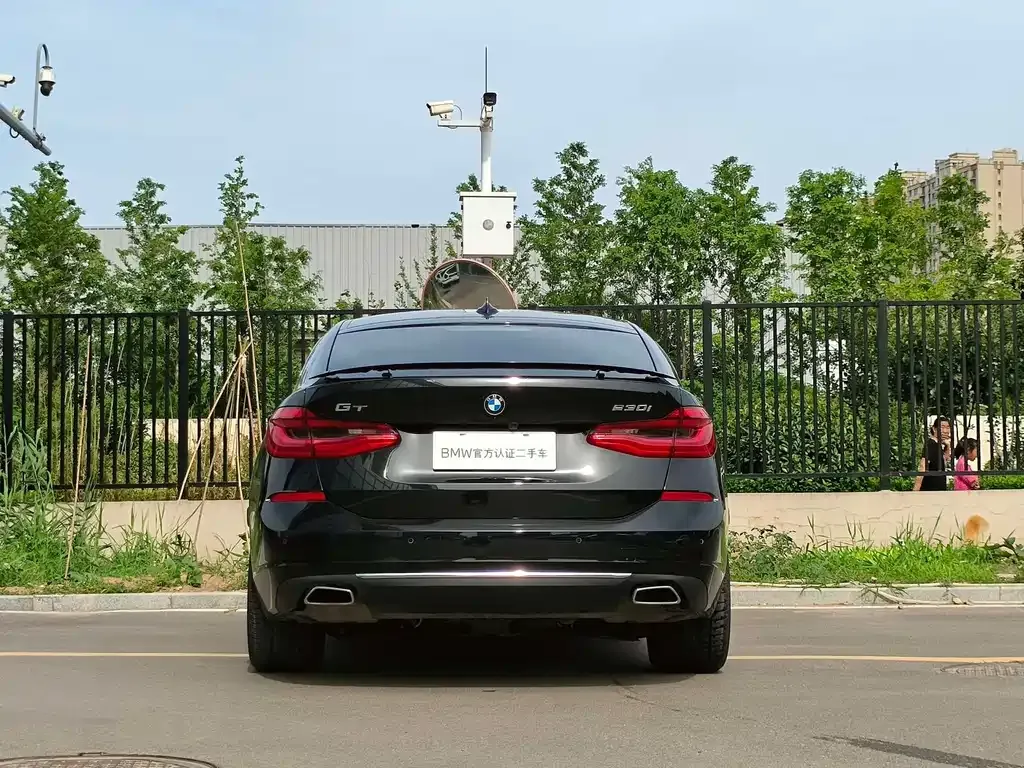BMW 6 Series GT 2023 из CN, фото 10