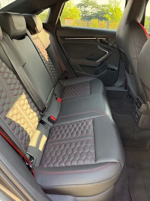 Audi RS3 2026 из KR, фото 6