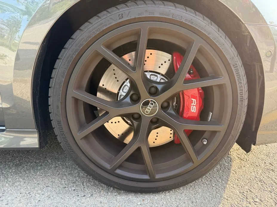 Audi RS3 2026 из KR, фото 4