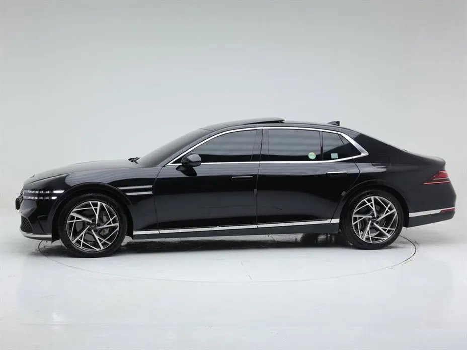 Genesis G90 2023 из KR, фото 10