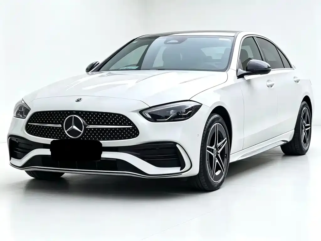 Mercedes-Benz C-Class — фото 1
