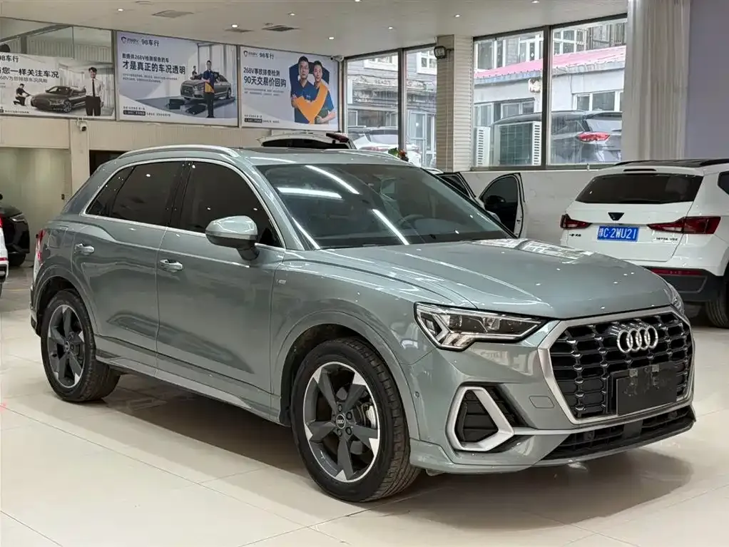 Audi Q3 — фото 4
