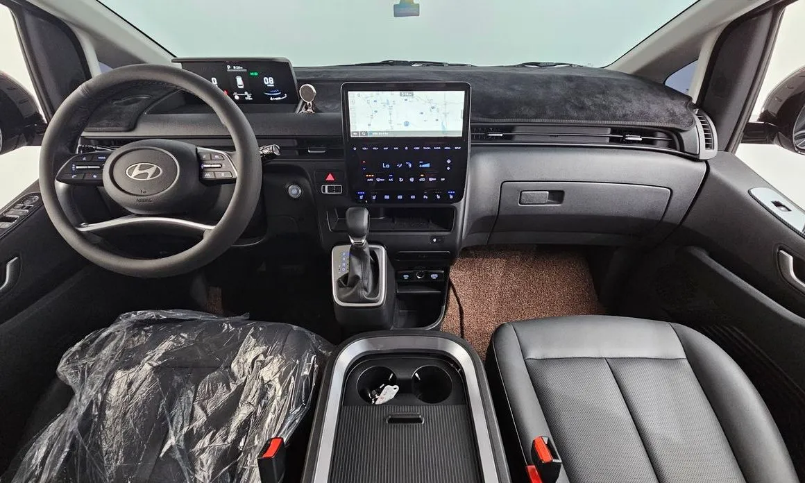 Hyundai Staria 2025 из KR, фото 4