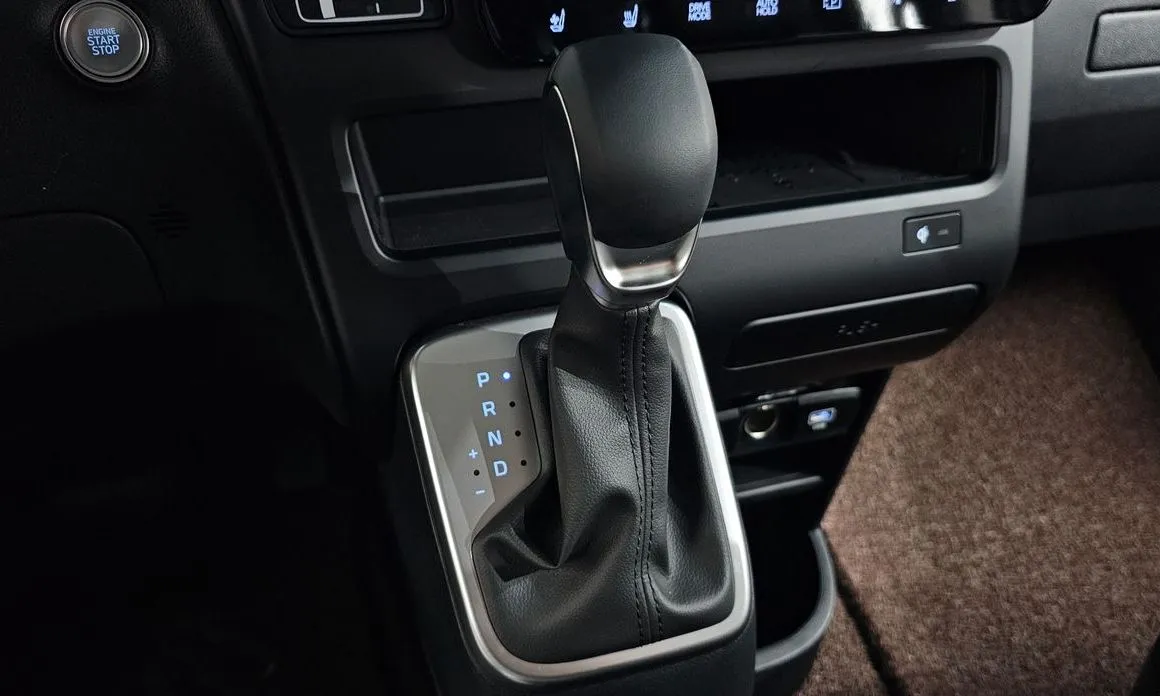 Hyundai Staria 2025 из KR, фото 6
