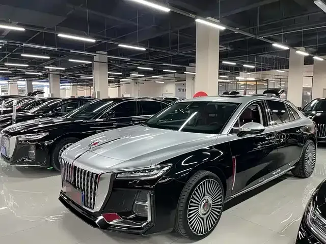 Hongqi H5 — фото 1