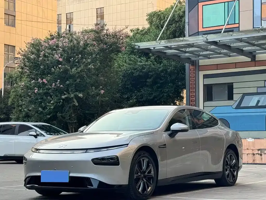 XPeng P7