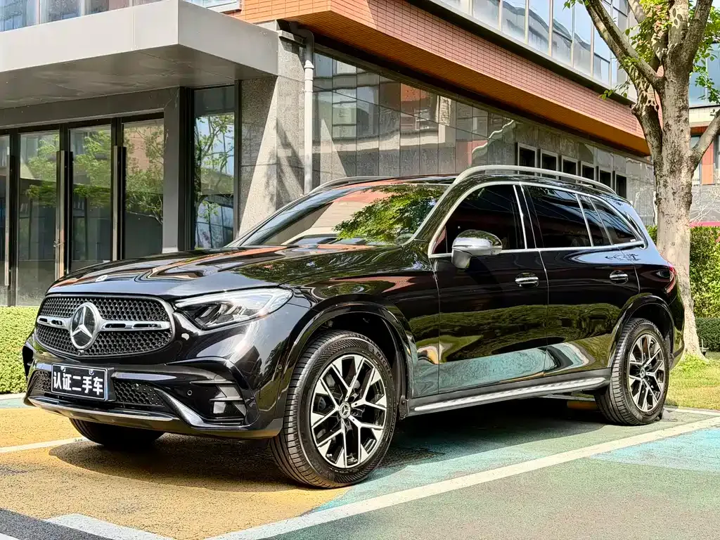 Mercedes-Benz GLC — фото 1