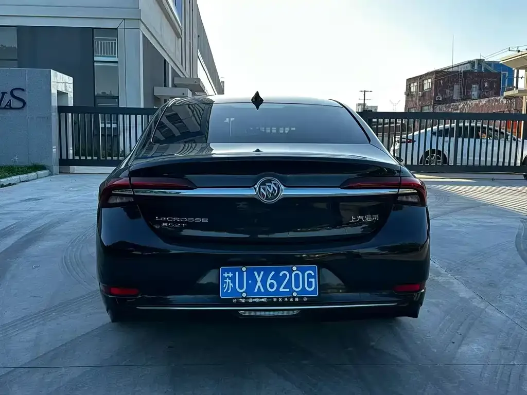Buick LaCrosse 2022 из CN, фото 6