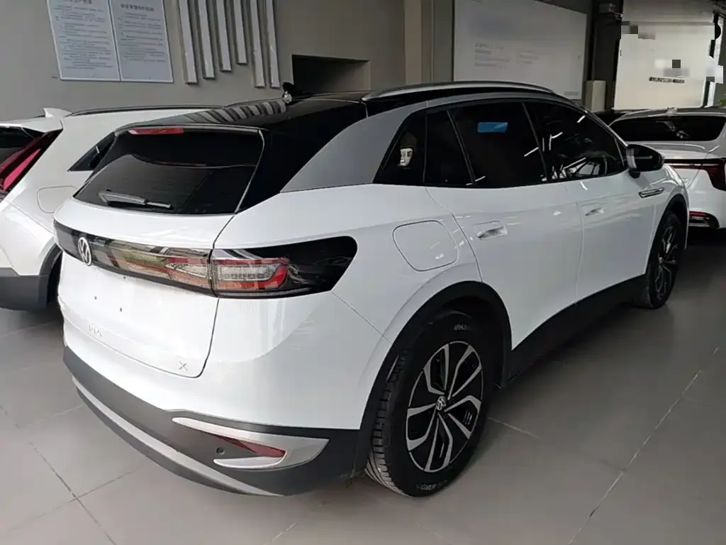 Volkswagen ID.4 X 2023 из CN, фото 8