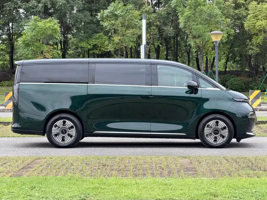 Geely Yizhen L380 2025 из CN, фото 7