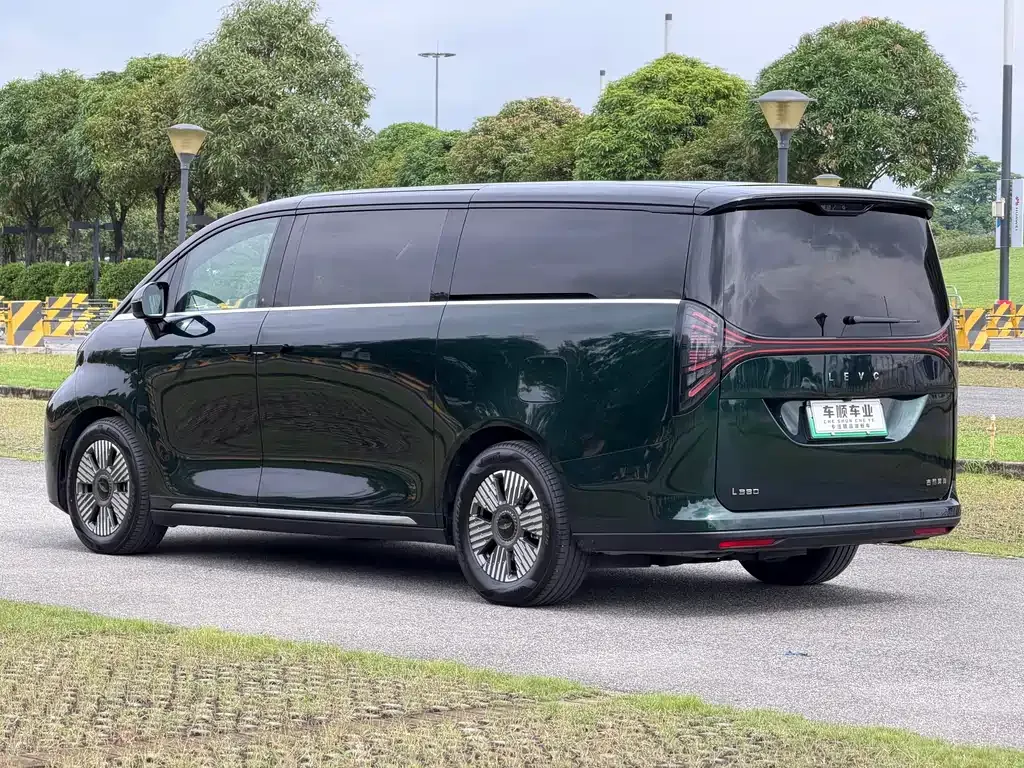 Geely Yizhen L380 2025 из CN, фото 9