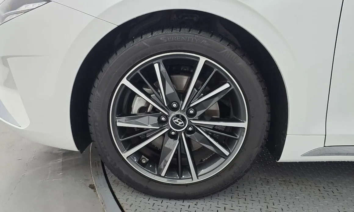 Hyundai Grandeur 2021 из KR, фото 3