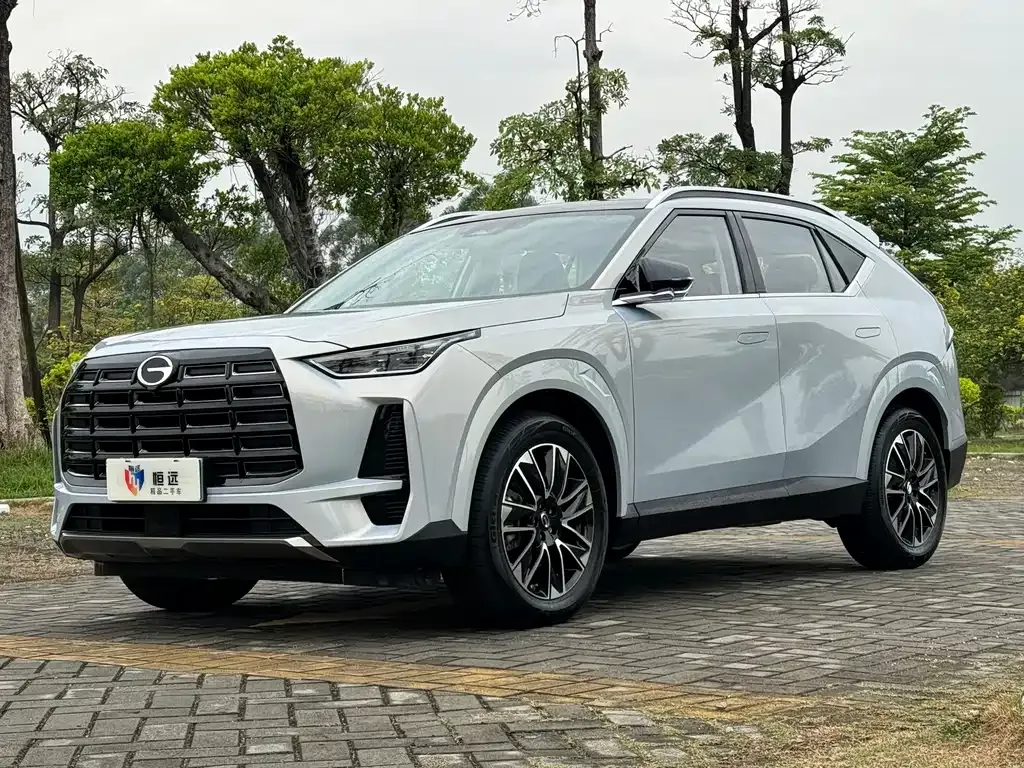 GAC Motor Trumpchi GS4