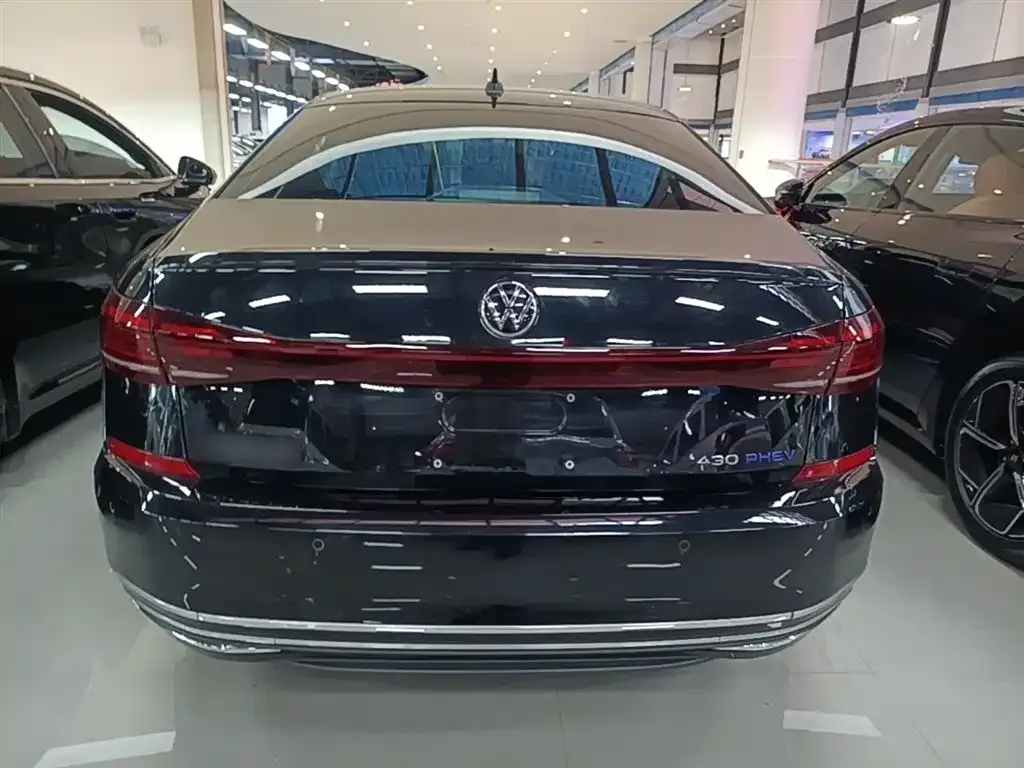 Volkswagen 帕萨特插电混动 — фото 8