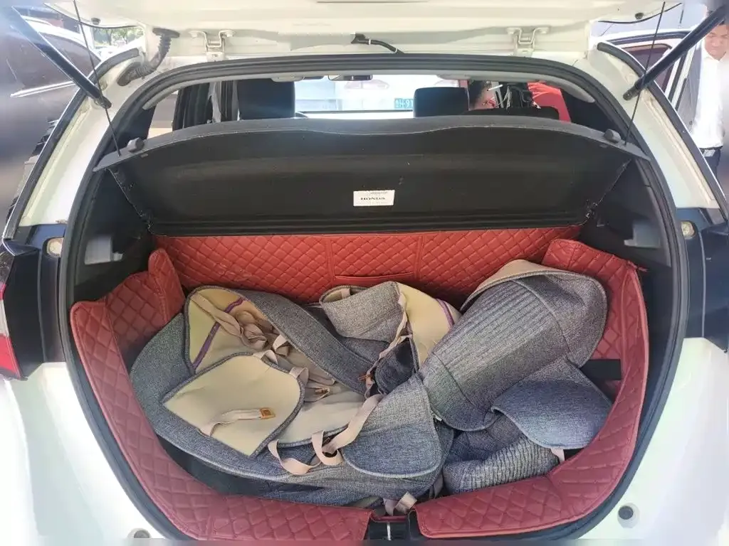 Honda Fit 2023 из CN, фото 9