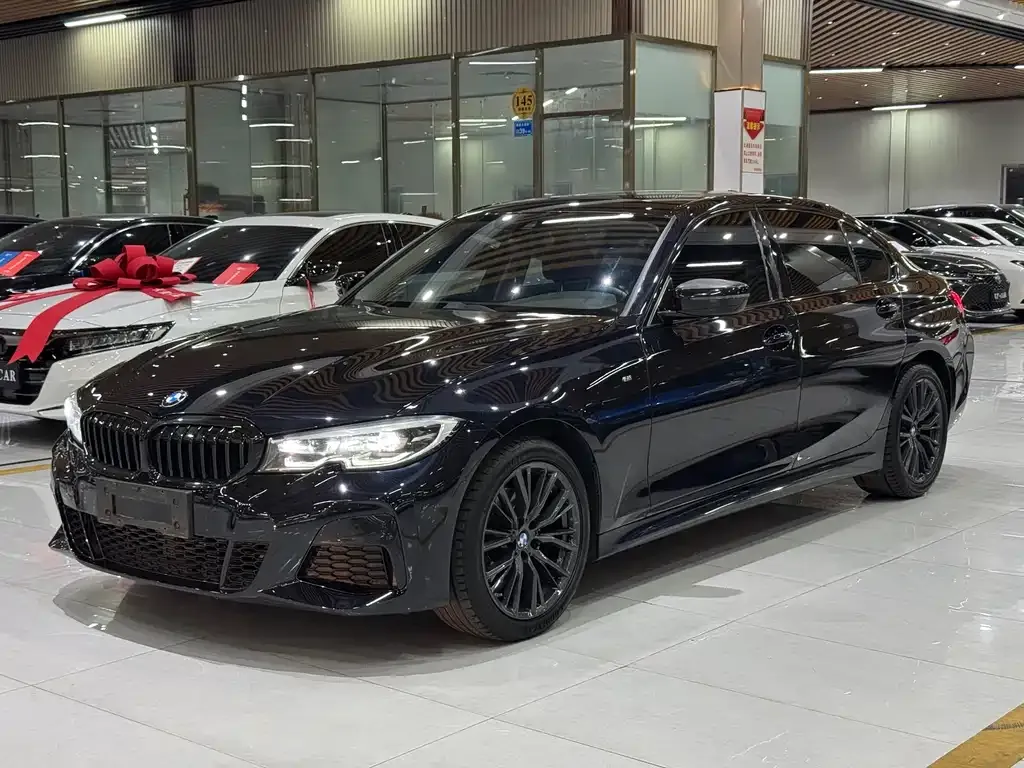 BMW 3 Series — фото 1